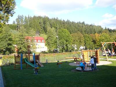 100-vro-koln-budovy-2013