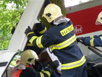 oslavy-130-vro-zaloen-sdh-ron-r-2009