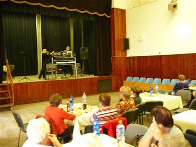 beseda-s-dchodci-1492010