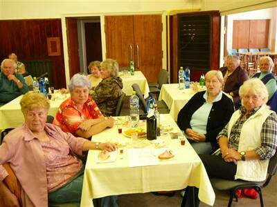 beseda-s-dchodci-1492010