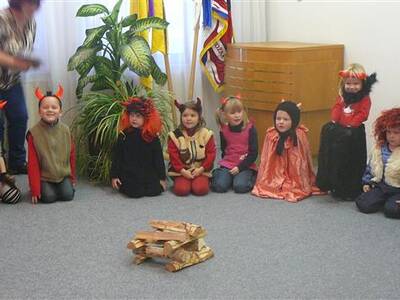 erti-vystoupen-m-pro-rodie-122010